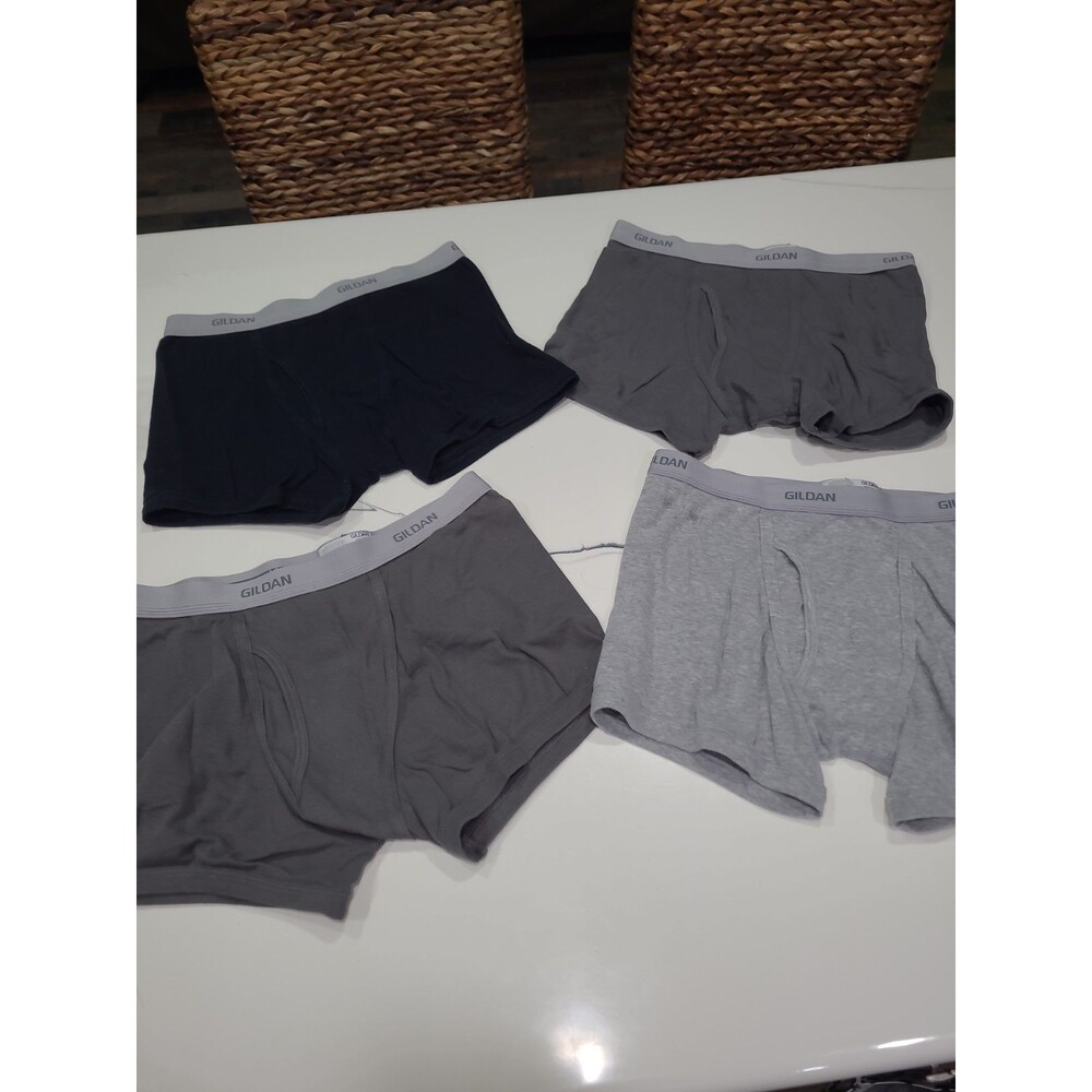 Set Of 4 Gilden boxer Brief Shorts Size Medium Used B26